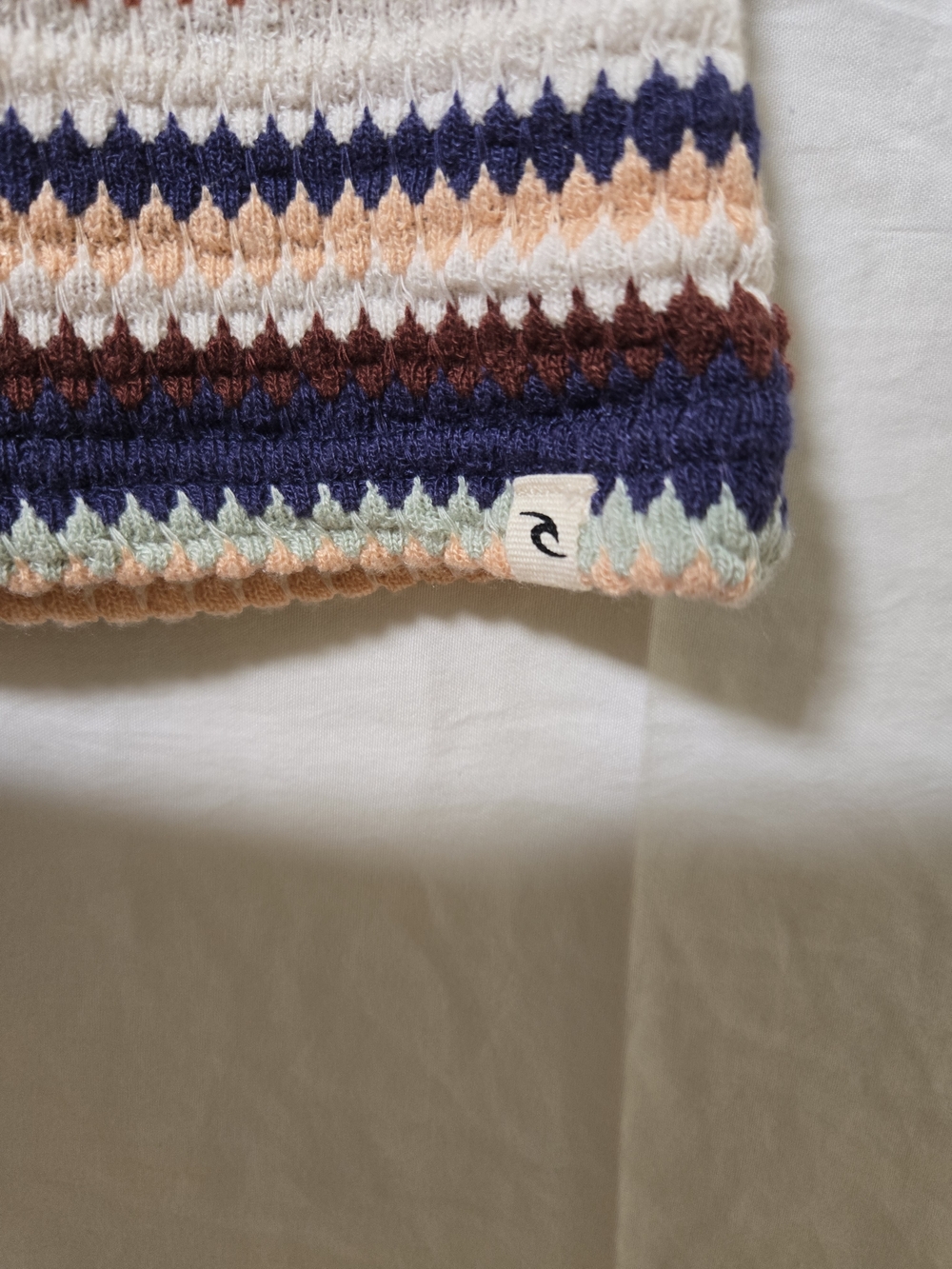 Rip Curl Multicolor Chevron Knit Pants in Navy, White, Peach & Mint - Picture 14 of 14